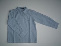 VINROSE blouse (lichtblauw) in klein ruitje met stoere opdruk achterzijde, maat 140 en 152